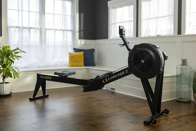 دستگاه پارویی (Rowing Machine)